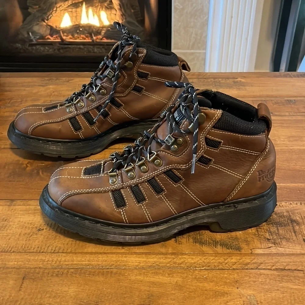 DR Martens Vintage boots
